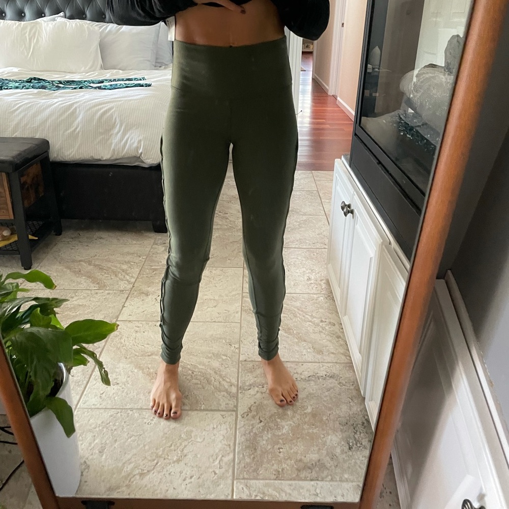 Alo leggings